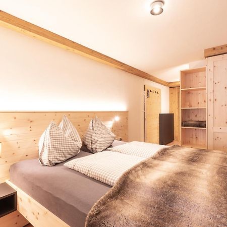 Quality Hosts Arlberg - Hotel Bergheim 장크트안톤암아를베르크 외부 사진