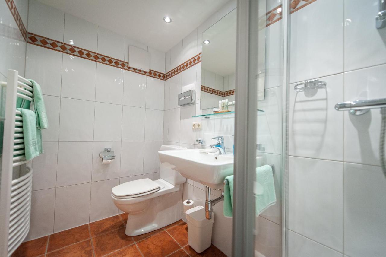 Quality Hosts Arlberg - Hotel Bergheim 장크트안톤암아를베르크 외부 사진