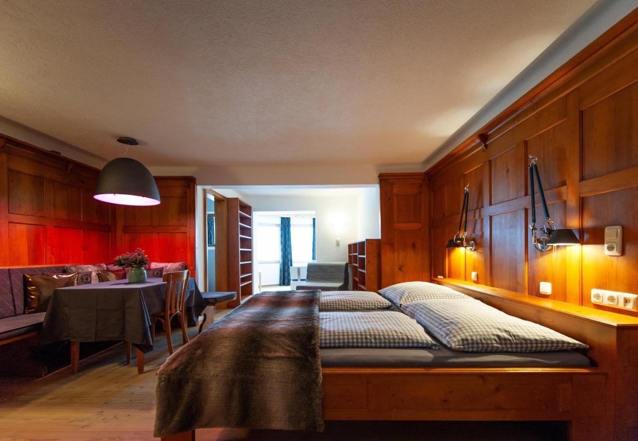 Quality Hosts Arlberg - Hotel Bergheim 장크트안톤암아를베르크 외부 사진