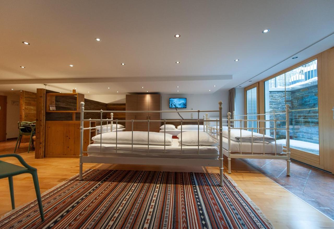 Quality Hosts Arlberg - Hotel Bergheim 장크트안톤암아를베르크 외부 사진