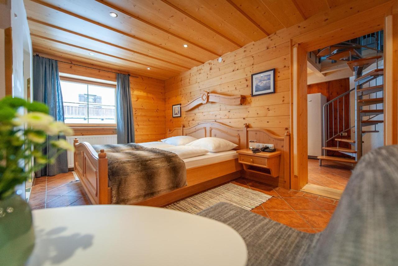 Quality Hosts Arlberg - Hotel Bergheim 장크트안톤암아를베르크 외부 사진