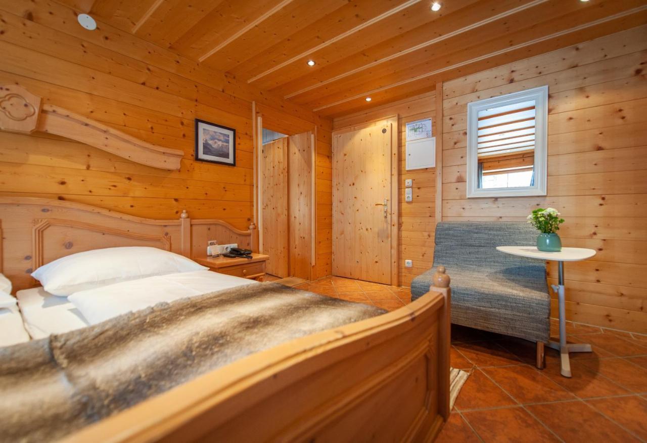 Quality Hosts Arlberg - Hotel Bergheim 장크트안톤암아를베르크 외부 사진