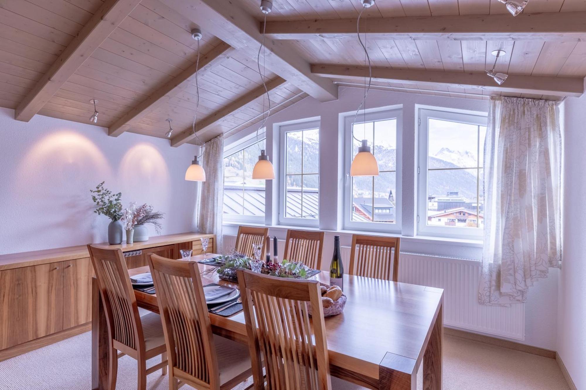 Quality Hosts Arlberg - Hotel Bergheim 장크트안톤암아를베르크 외부 사진